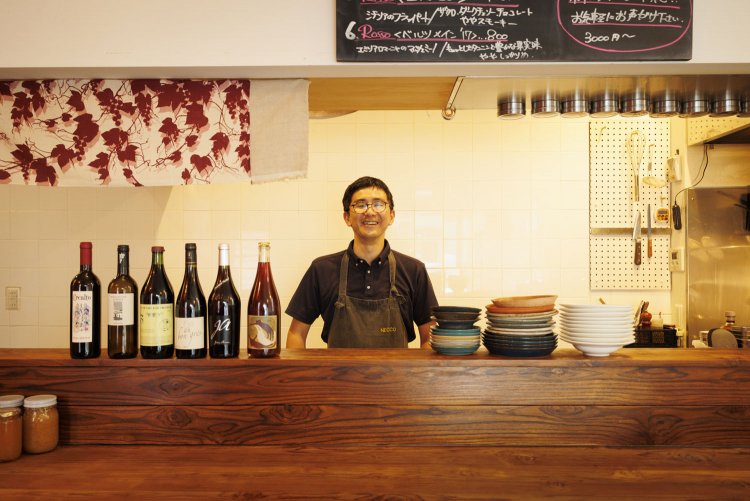 「季節で料理が変わるのでSNSで更新してます」と店主。