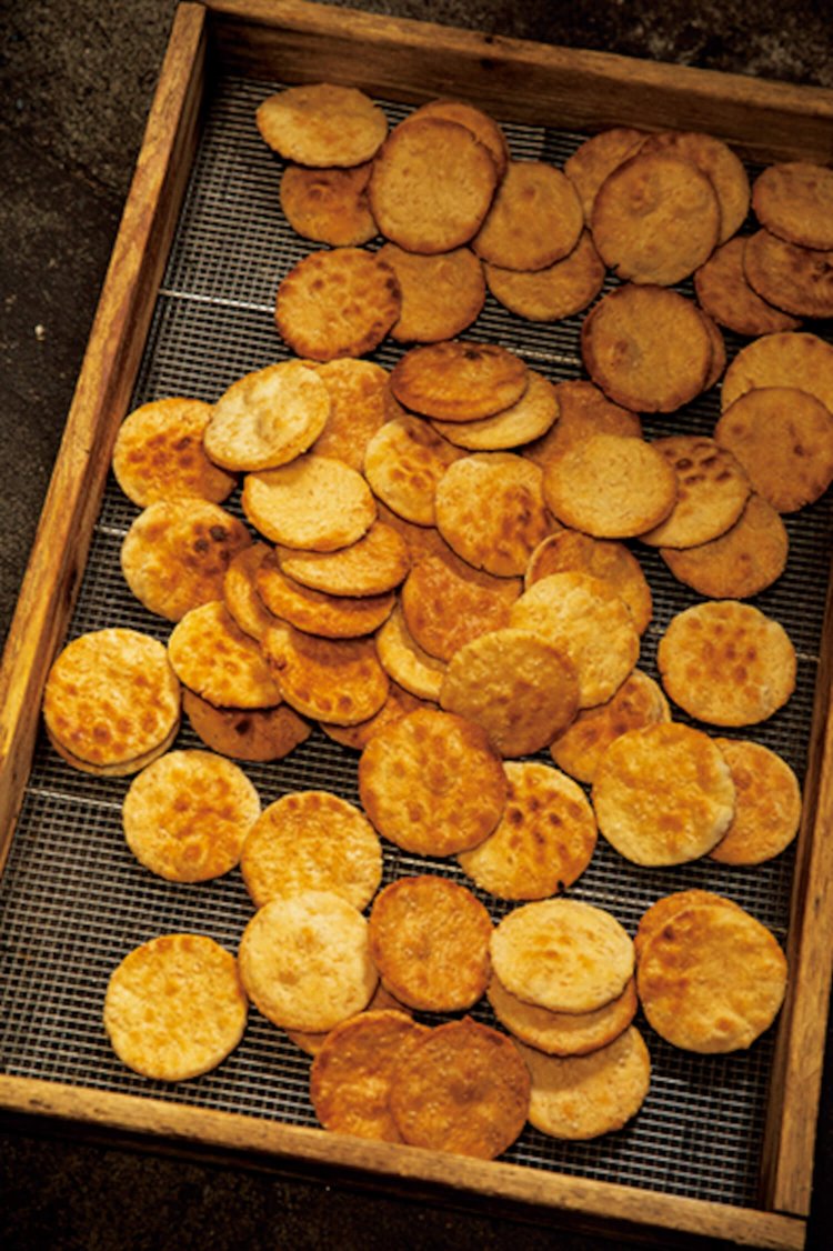 丁寧に焼き上げた生地は、そのままでも十分おいしい。