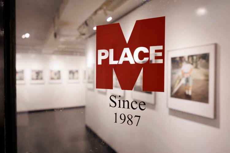 写真家の瀬戸正人さんが開設した『PLACE M』。