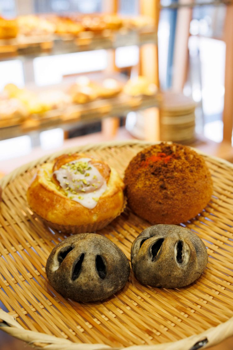 パン家のどん助1