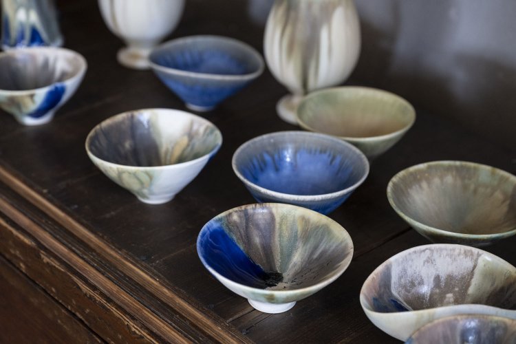 中園晋作のモダンな酒器類はシンプルながら主張ある常設品。