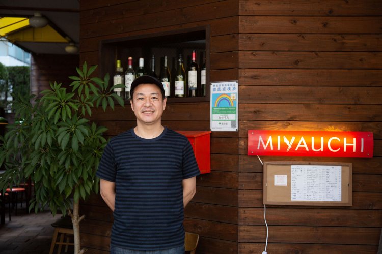 近隣のお店をまわって安くていい食材を探すという宮内さん。ファミレス感覚で気軽にどうぞ。