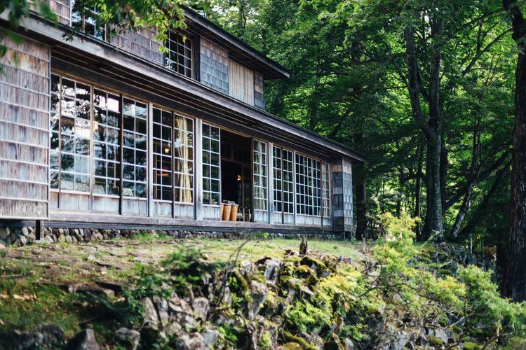 【カメラガールズ】イタリア大使館別荘記念公園