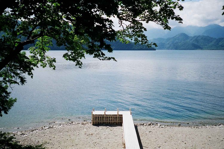 【カメラガールズ】イタリア大使館別荘記念公園