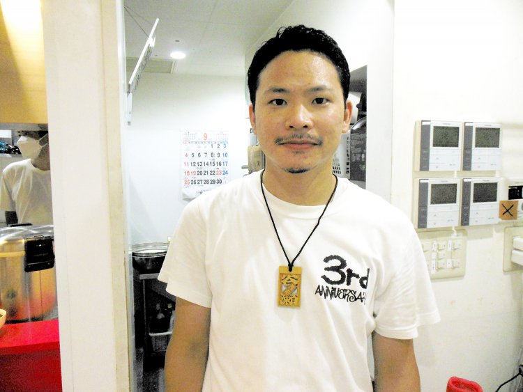 とにかく気風がいい総大将の谷瀬茂希さん。インスタグラムでは良きパパの姿も公開している。