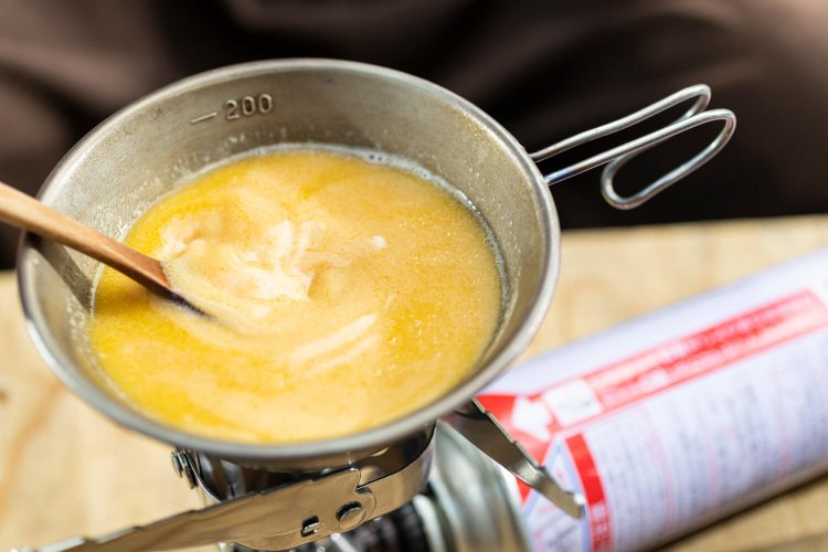 キャンプめし19ホット・バタード・ラム・カウ