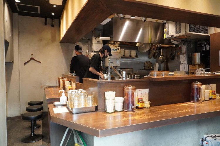 極小スペースながらも、すっきりとスタイリッシュな造りだ。