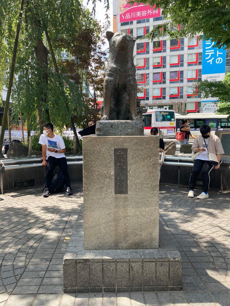 渋谷「忠犬ハチ公」。