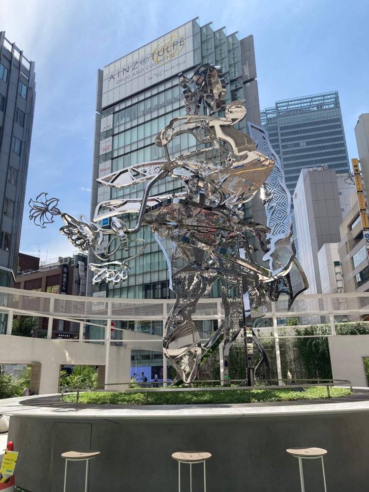 新宿「花尾」。