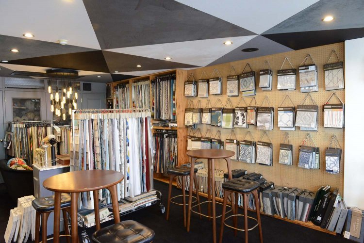 生地は1ｍ単位での購入も可能だ。