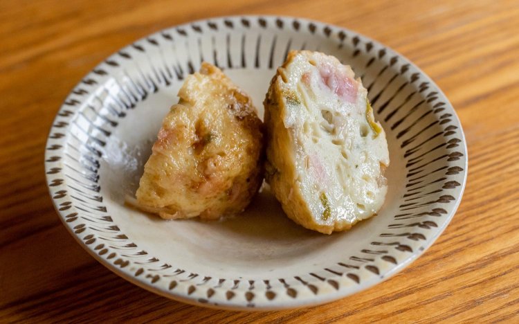 大阪屋オリジナルのおでん種「イタリア揚げ」。