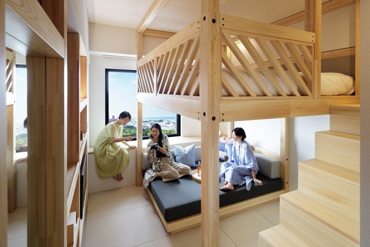 やぐらルームはまるで秘密基地！下のスペースでワイワイ楽しんだあとは、上のベッドでゆっくり休もう。