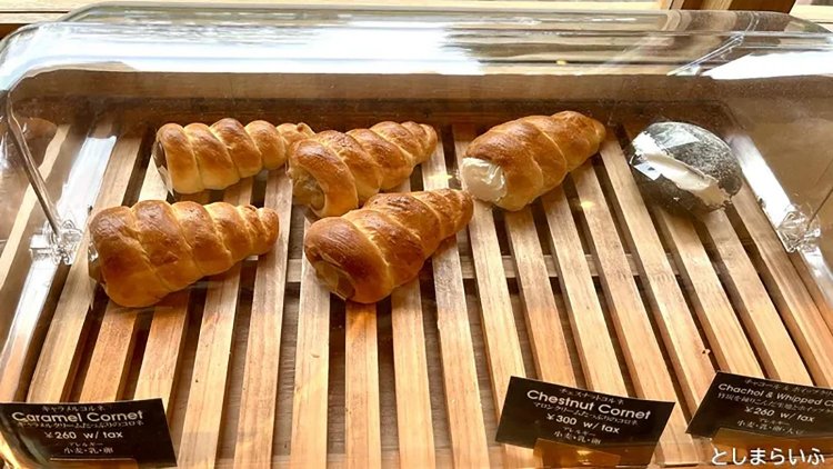 【としまらいふ】Manhattan Bakery & Wine Bar