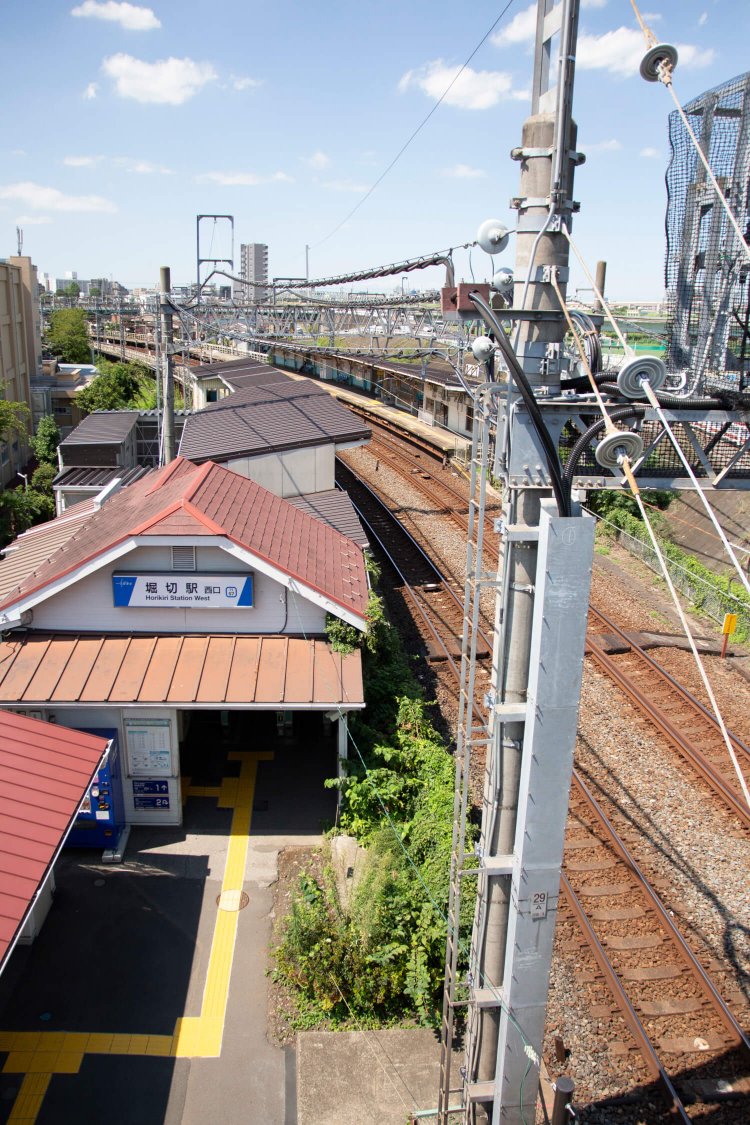 堀切駅周辺2駅舎