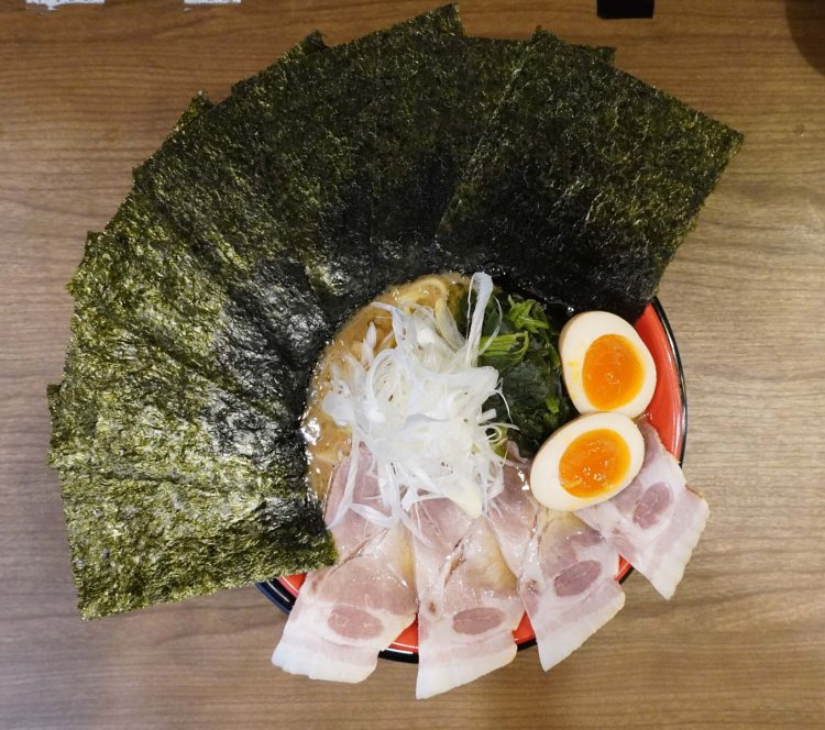 【閉店】家系ラーメン福袋（いえけいらーめん ふくぶくろ）