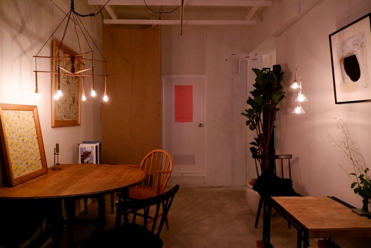 店内に一歩入ると別世界が広がる。