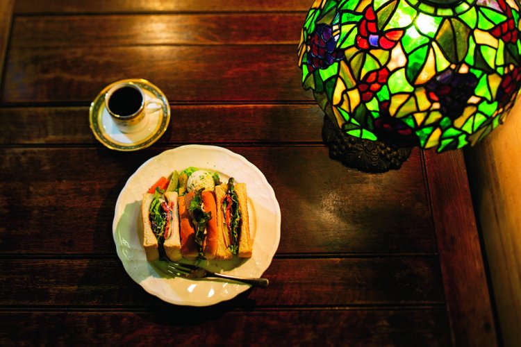 カフェ ビィオット