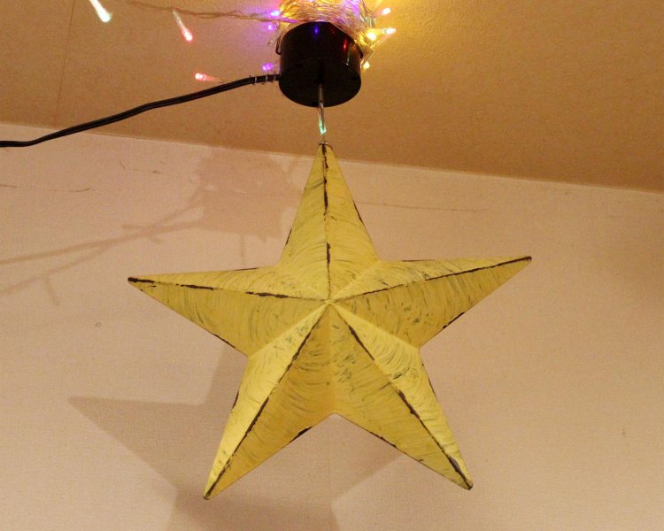 宇宙テイストのインテリア。