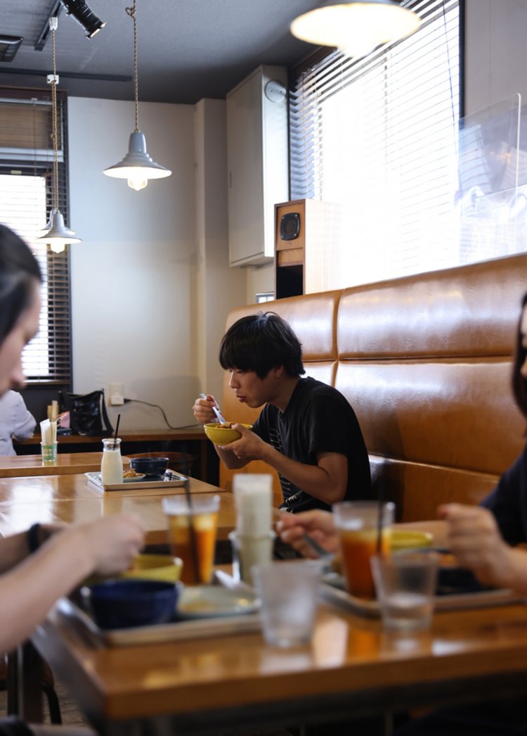 今回は荒川区の給食カフェにて撮影。※写真と本文は関係ありません。