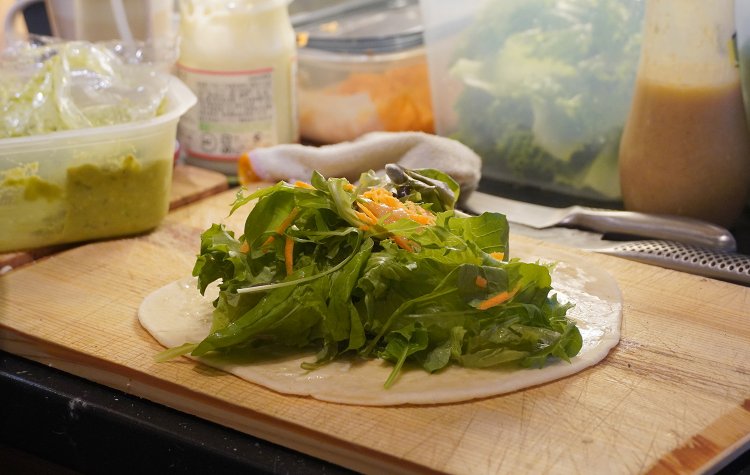 野菜がもりもり。ピアーダ調理風景。