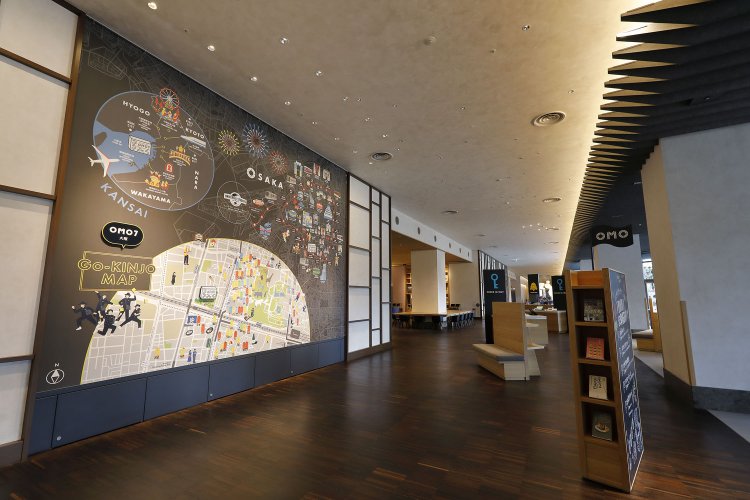 特大のご近所マップがお出迎え。