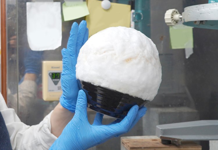 3度めのかき氷が終わった後の整形。ほぼ完成に近い。