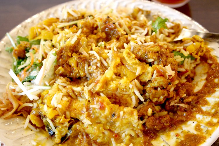 全体を思いっきり混ぜ混ぜ。それぞれの食感が残るぐらいの混ぜ具合がいいね！