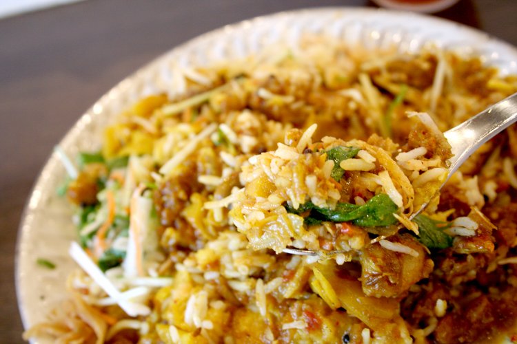 すくう場所によって食感も味も変わって楽しい。飽きずに最後まで食べられる。