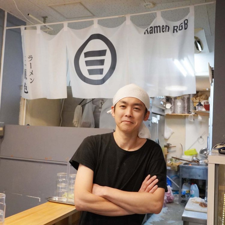 「自分で、何でも作ってみたいんですね」と稲田さん。いろいろなモノを生み出してしまう手先の器用さがうらやましい。