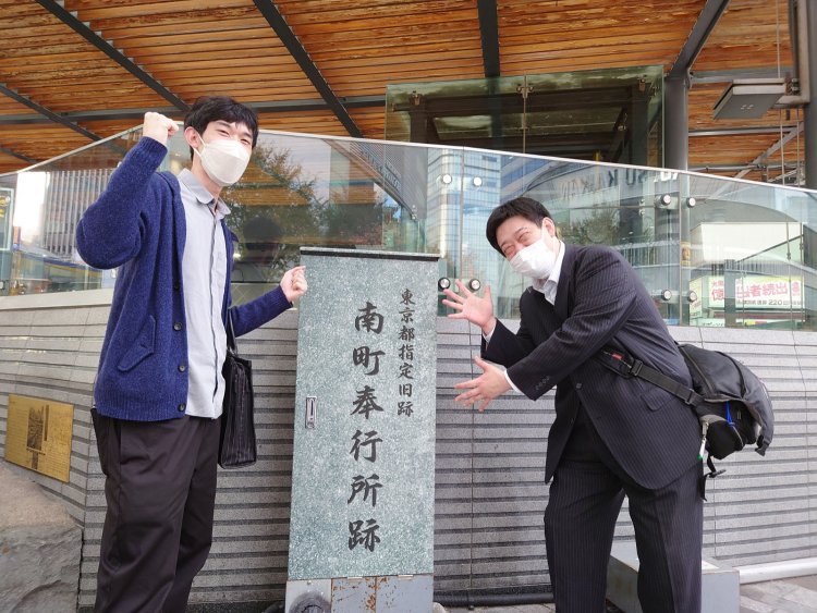 ゴール感のある写真を撮ったところで、スタート感のある写真を撮っていなかったことに気づく。