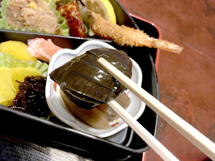 なすもほどよい柔らかさ。やさしい食感を楽しめる。