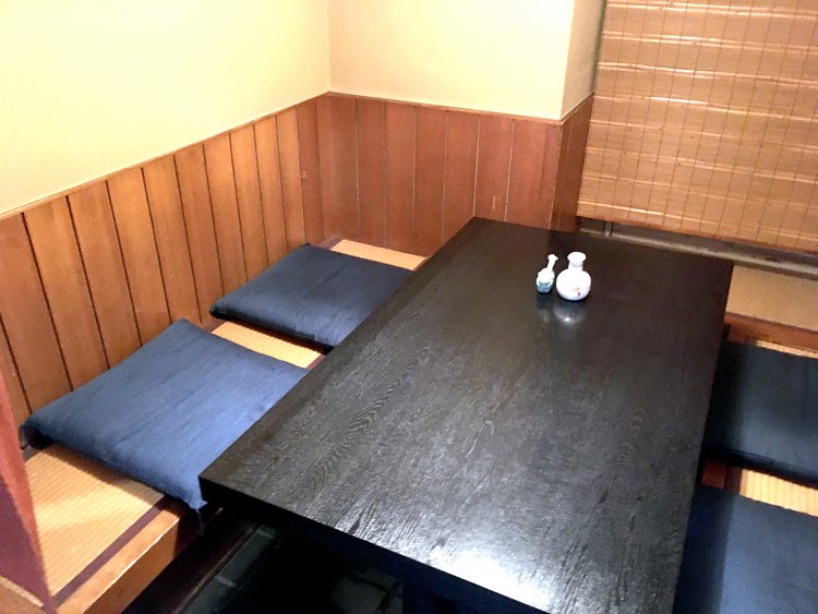 落ち着いた雰囲気の個室。ゆったりとした時間を過ごせそうだ。