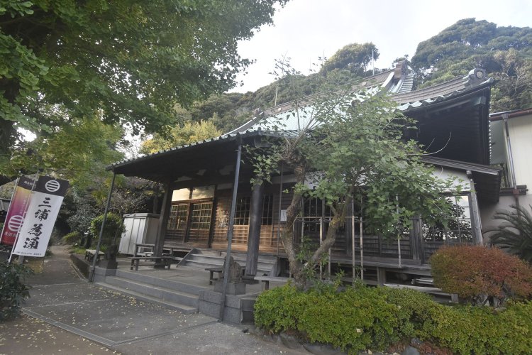 行基が金峯蔵王権現と不動明王を祀ったのが始まりの大善寺。