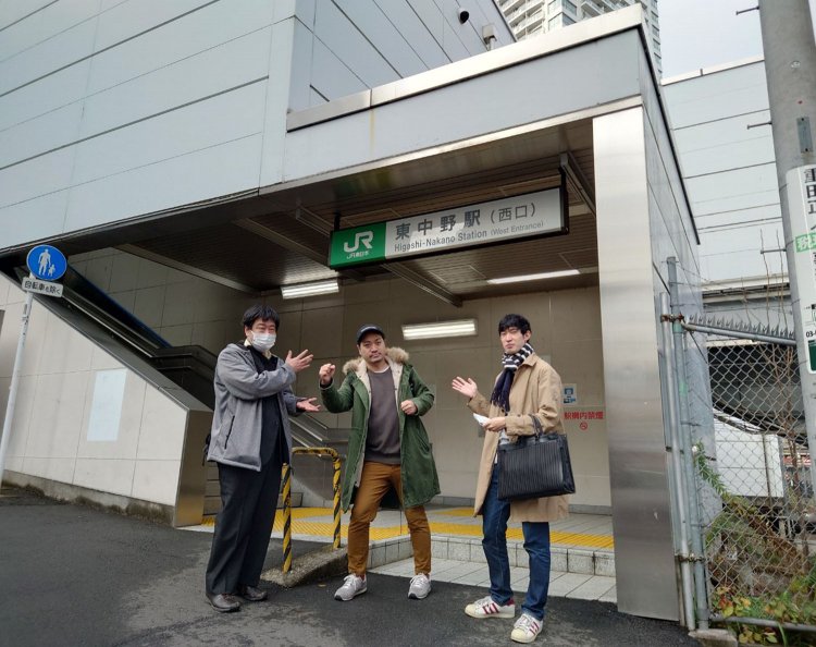 特別ゲスト、散歩コースの考案者・味論さん（中央）が駆けつけてくれた！