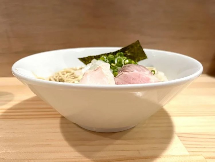 【としまらいふ】中華蕎麦ジンベエ