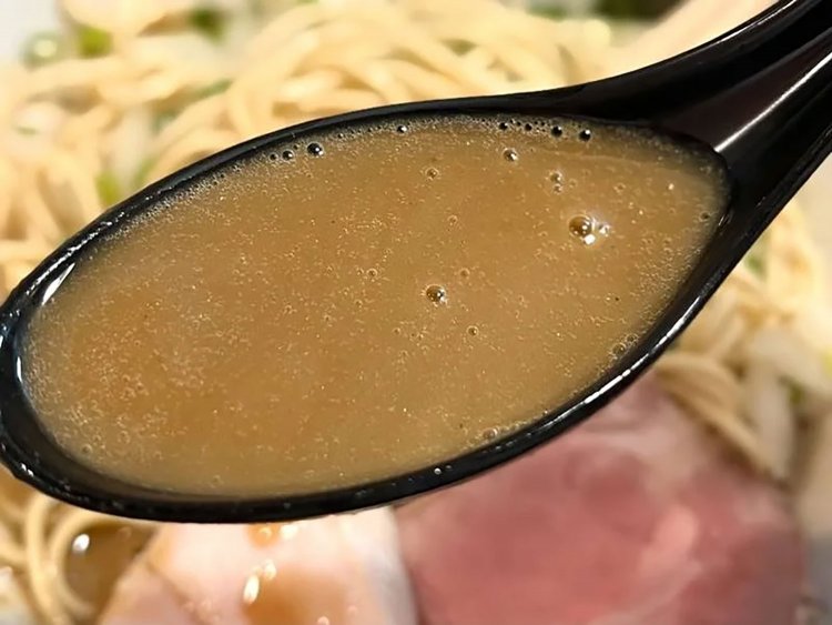 【としまらいふ】中華蕎麦ジンベエ