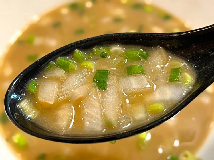 【としまらいふ】中華蕎麦ジンベエ