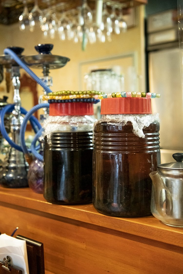 砂漠の人参酒試してみる？