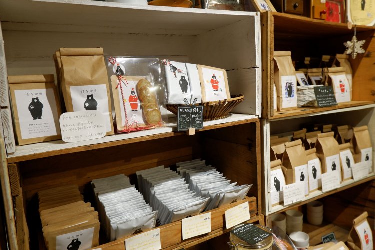 オリジナルのコーヒー豆は、石川県金沢市の焙煎工場で製造されている。