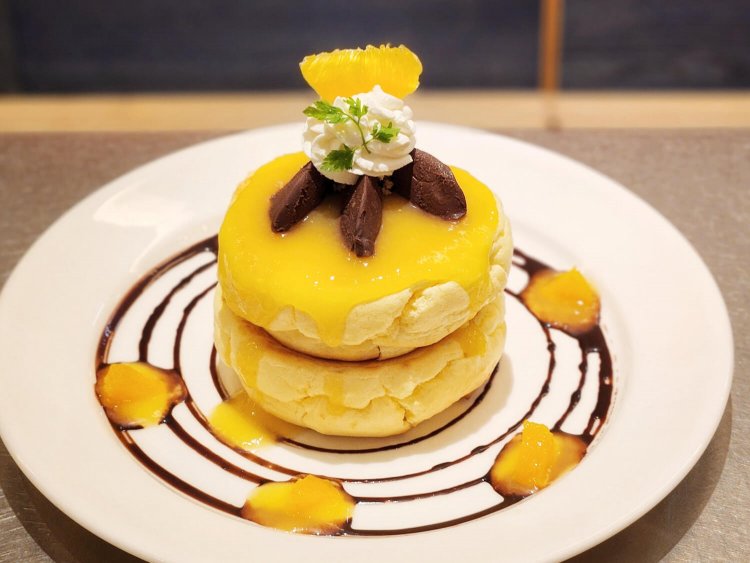 生チョコ＆オレンジ 1350円。