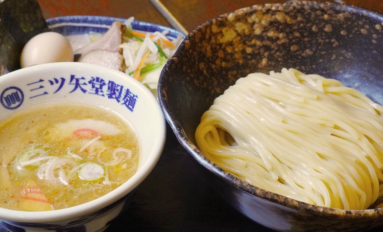 三ツ矢堂製麺 池袋サンシャイン60通り店