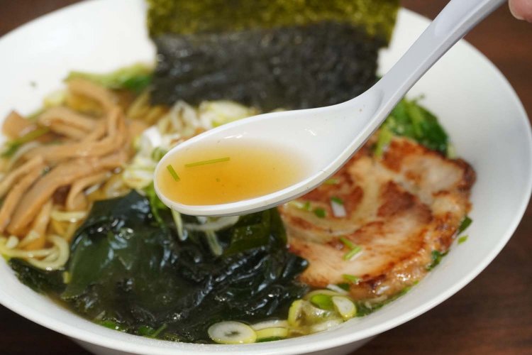 追いカツオの風味がさわやかな、人気の和しお900円。