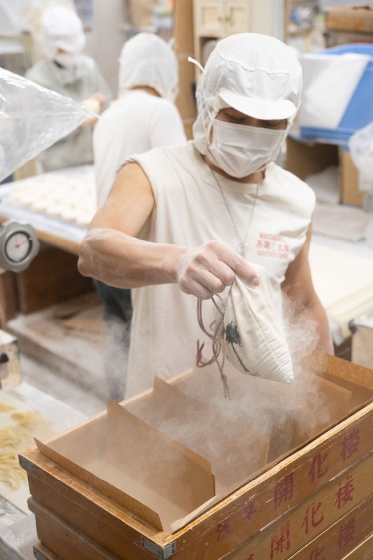【散歩の達人】カラヒグ麺