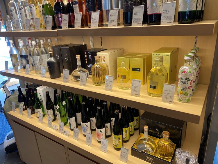 お土産として購入することも可能だ。