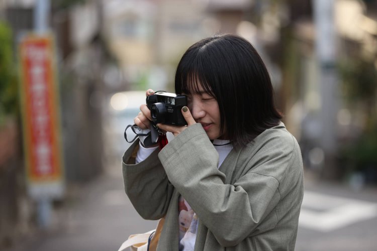 かほりさんのフィルムカメラは「父が放置してたの、もらっちゃいました」。