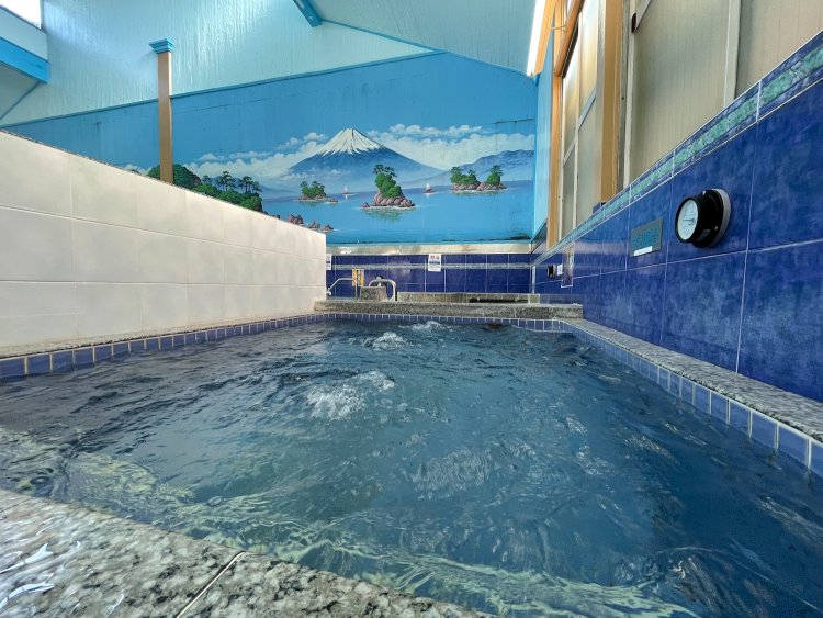 こちらも地下水100％の水風呂。