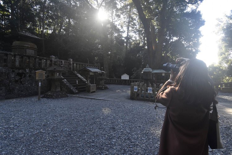 ちょりんたさんはＦ値（絞り値）を大きくし、フレアを入れ込んだが、筆者は適正撮影なのでごく普通の仕上がりになっている。