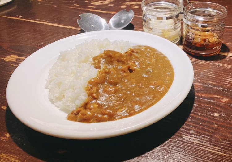 素材の旨味を引き出した絶品カレー。和風カレー780円。