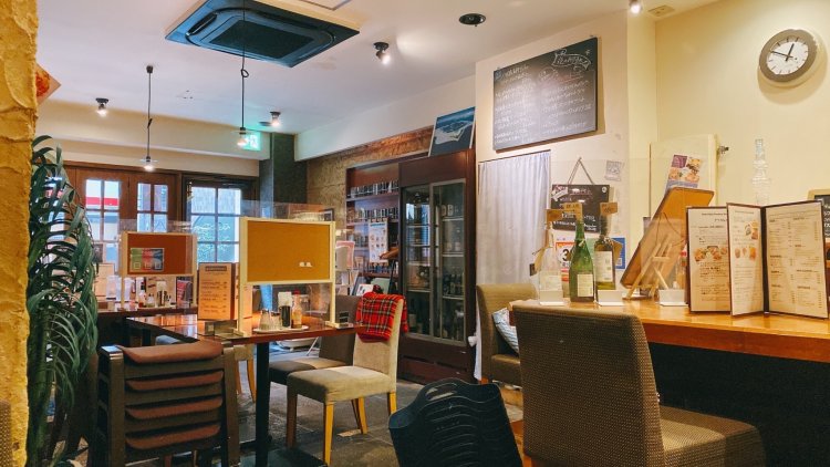 錦糸町の大通りから一つ路地に入ったところにある隠れ名店。