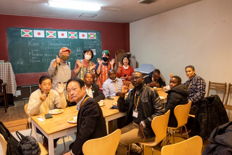 北関東移民グルメ17お茶NOMA